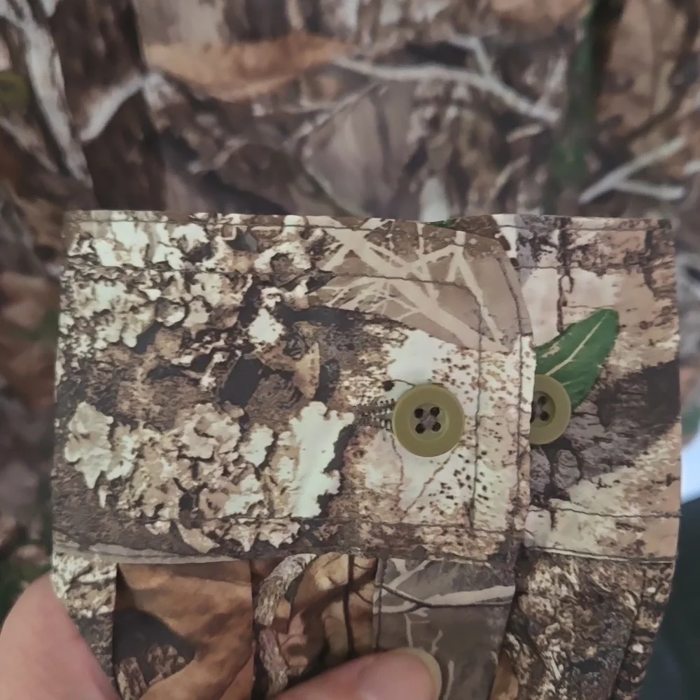 Realtree Fishing camouflage long sleeve shirt - Picture 2 of 10